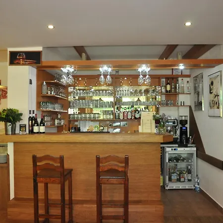 Hladina Hotel Nebrich